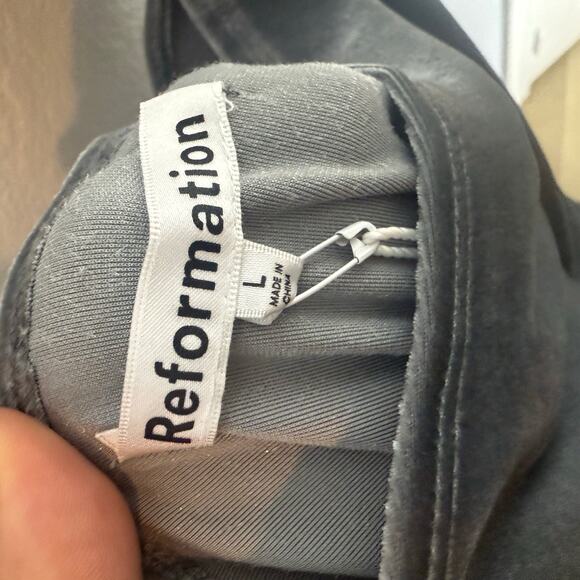 NWT Reformation Merel Velvet Dress Silver Gray Large - Picture 5 of 7